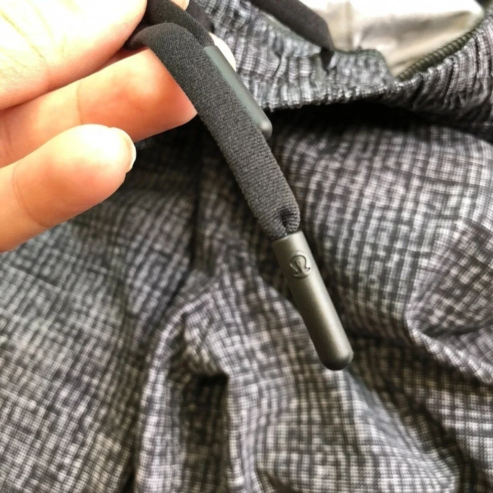 Lululemon Pace Breaker Short 9